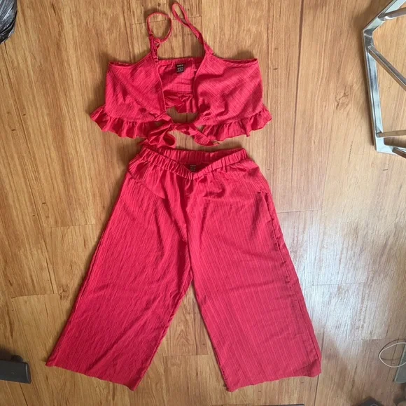 Two piece pant set - Picture 2 of 4